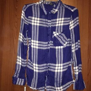 Women’s light flannel top